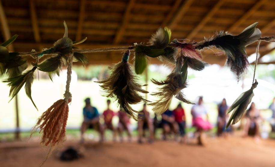 Foto da atuação do NUPIER na aldeia Yvy Okaju, em Guaíra.