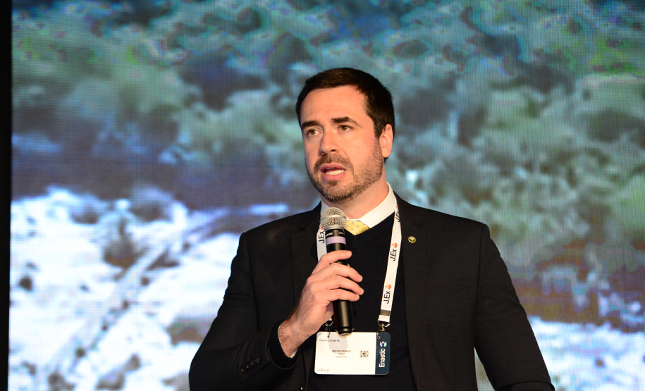 Foto com imagem de cobertura da abertura do 1º Congresso de Tecnologia das Defensorias