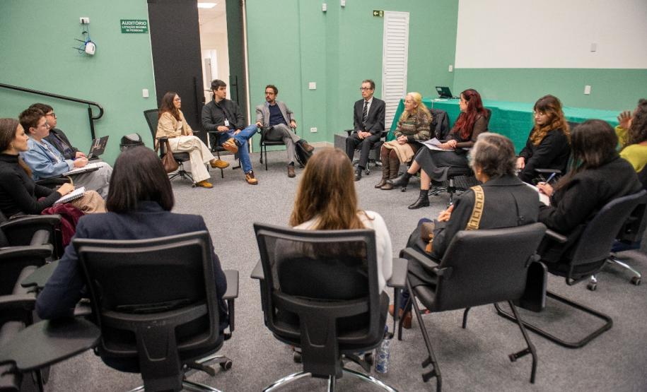 Debates ocorreram no auditório da Defensoria.