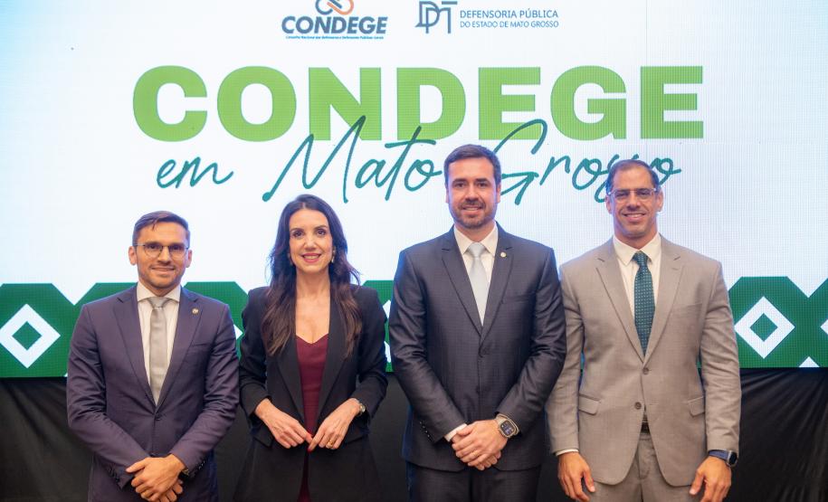 Posse do defensor público-geral do Paraná no Condege