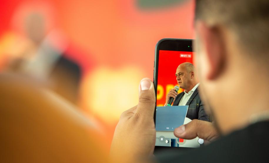 Secretário de Segurança Pública discursa no evento.