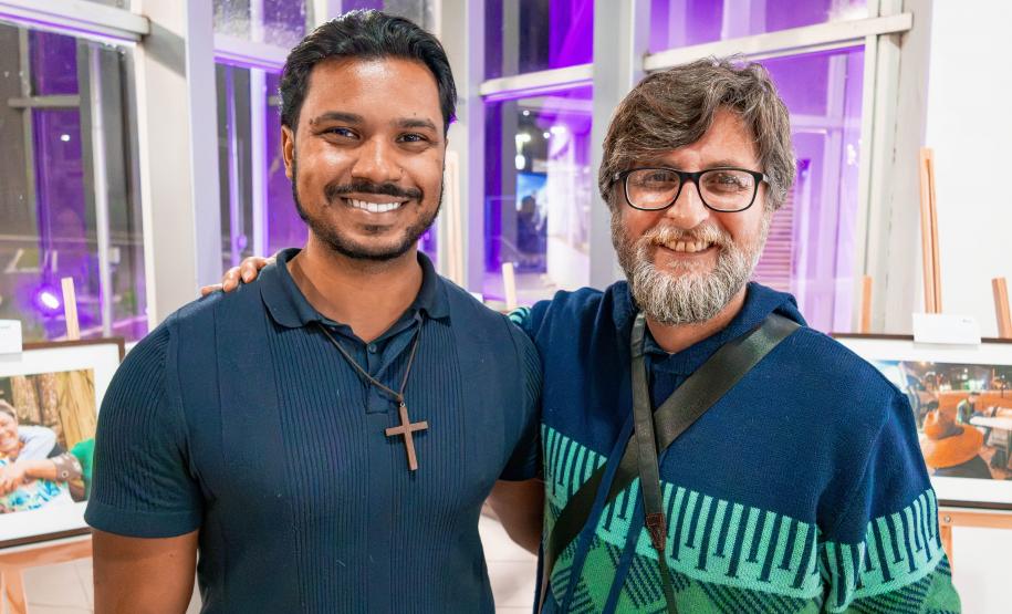 O fotógrafo Daniel Caron e o Secretário de Cultura de Cianorte Evandro de Castro