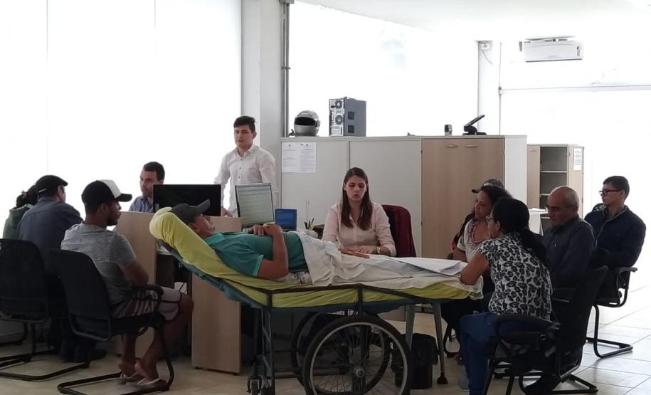 Defensoria Pública de Guaratuba recebe os alunos do curso Defensores Populares de Paranagu