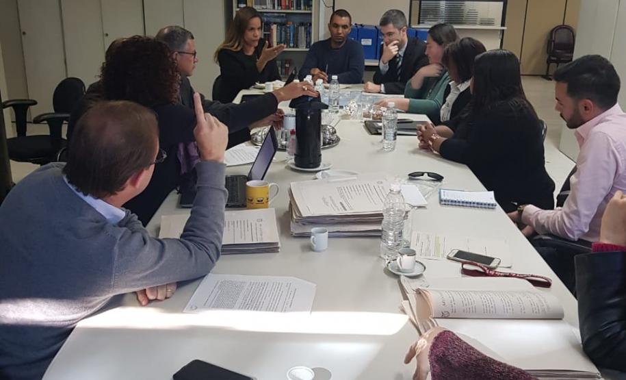 NUFURB participa de reunião sobre a ocupação caximba no Tatuquara