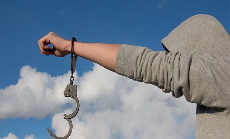 NUDIJ interfere em internação de adolescente