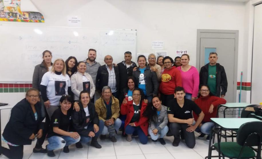 Curso Defensores e Defensoras Populares em Paranaguá instrui sobre o "Direito à Saúde".