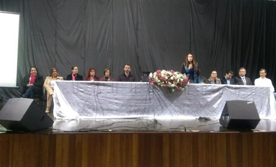 Assistentes Sociais da DPPR participam do Seminário Regional de Cascavel de Enfrentamento às Violências contra Crianças e Adolescentes
