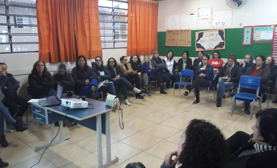 Defensoria Pública de Guarapuava desenvolve projeto de Lei Maria da Penha na escola.