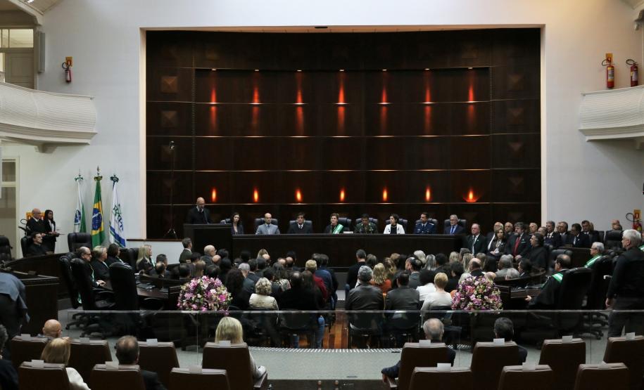 Tribunal Regional do Trabalho do Paraná da 9ª Região celebra 42 anos de instalação