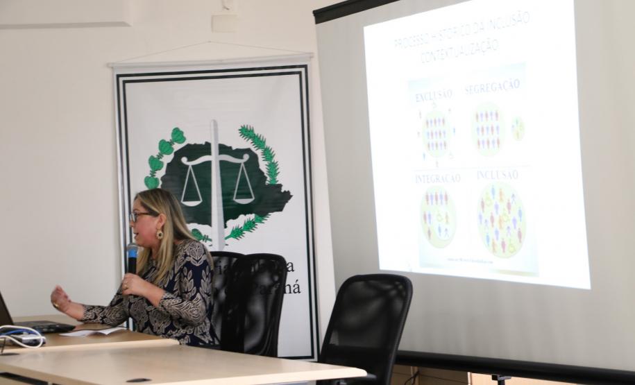 Escola da Defensoria Pública do Estado do Paraná realizou curso de capacitação sobre educação especial
