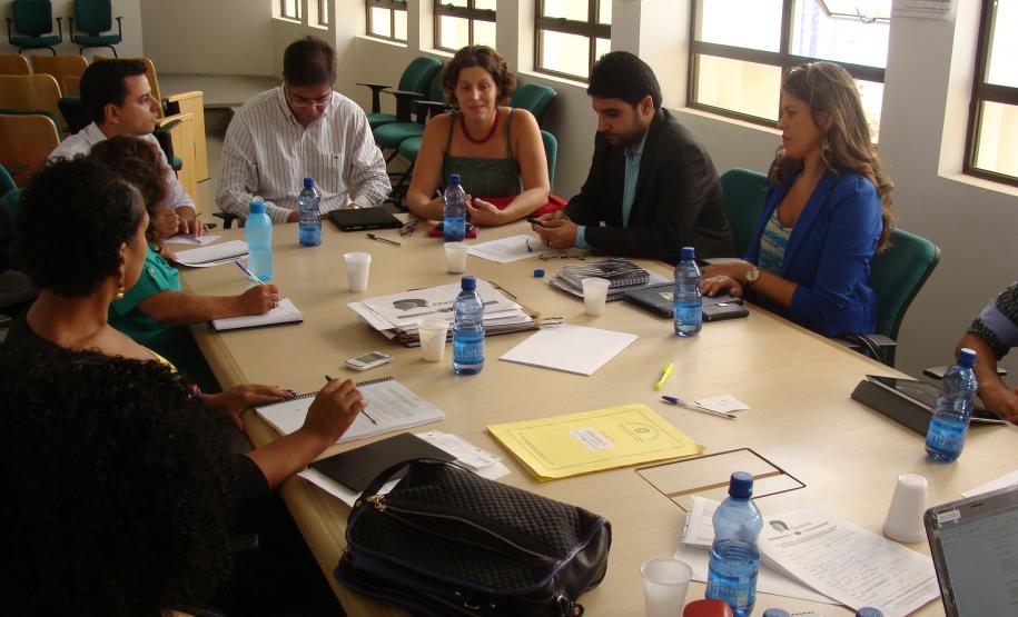 A ouvidora paranaense Santa de Souza avaliou positivamente a reunião, onde temas como a PEC 247/13 e a necessidade das defensorias também focarem nas demandas coletivas, também foram debatidos pelos ouvidores e ouvidoras de diversos estado do Brasil.