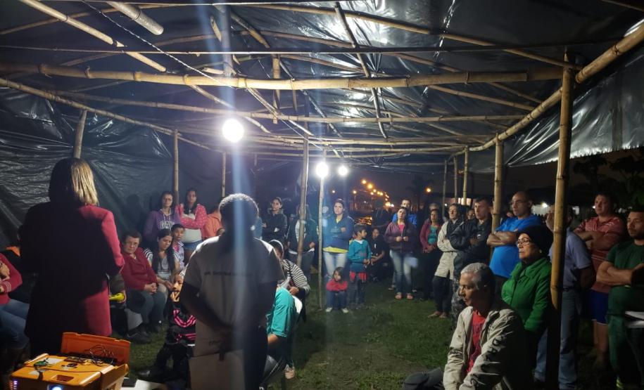 NUFURB visita área de ocupação em Paranaguá