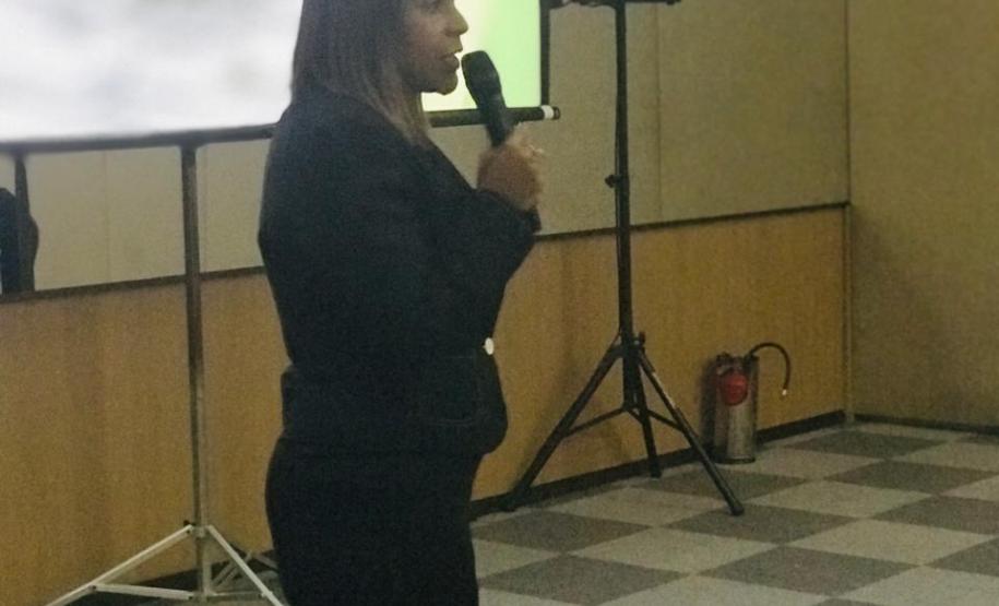 Dra. Olenka Lins.