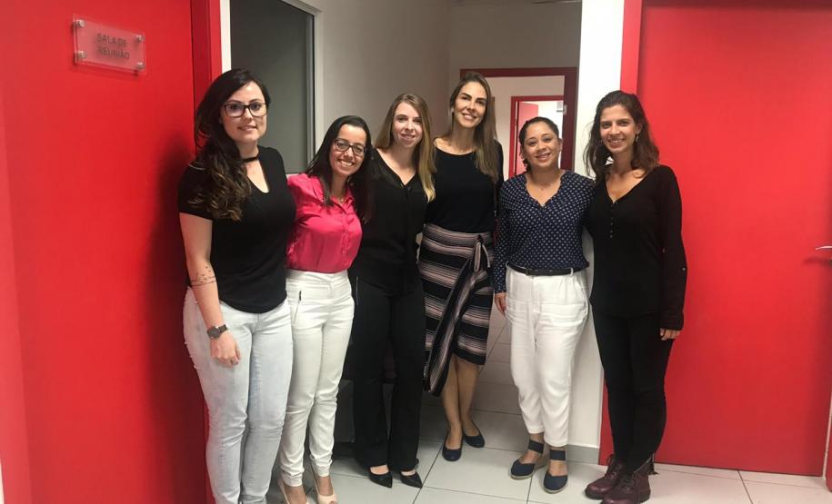 Defensoria na Casa da Mulher Brasileira Defensoras da CMB, NUDEM, psicóloga e assistente social da CMB