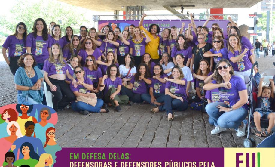 NUDEM participa do lançamento da campanha #EmDefesaDelas Participantes do evento.