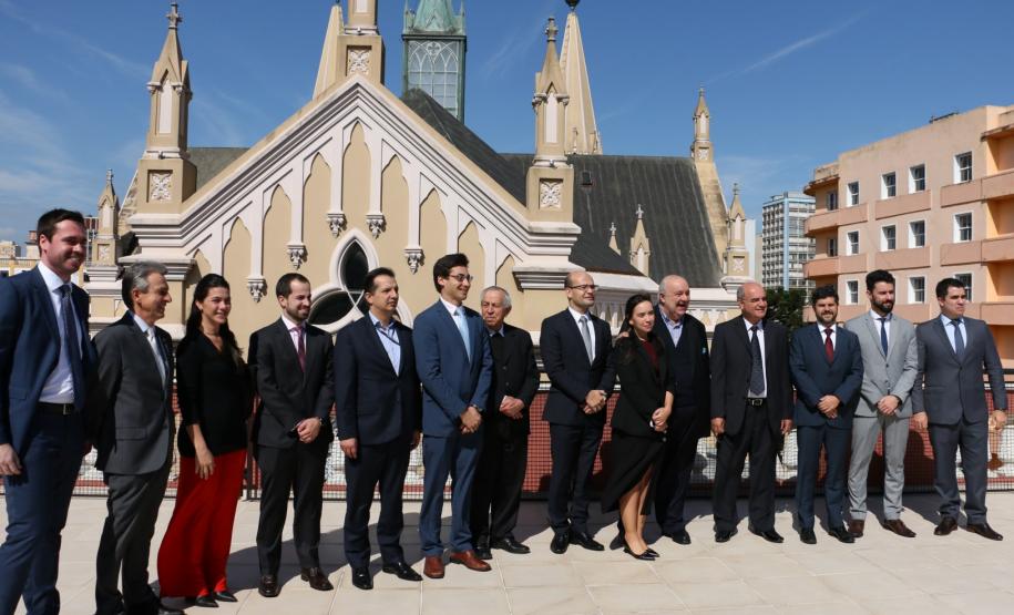DPPR inaugura Sede Central de Atendimento Defensoras e defensores públicos da DPPR