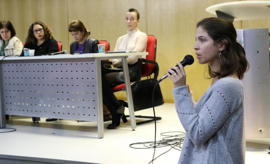 Momento de interação com a assistente social da DPPR, Janaine Priscila Nunes dos Santos
