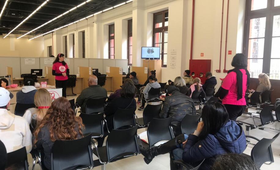 Projeto “Educação em Direitos: Saúde da Mulher” tem sua 4ª palestra Assistidos da DPE-PR na palestra