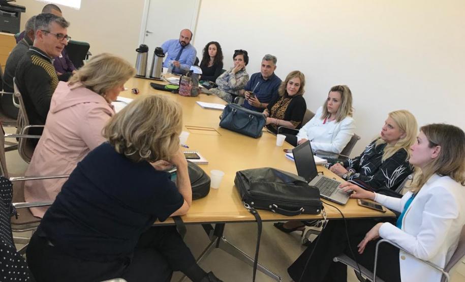 DPE-PR sedia primeira reunião de Grupo de Trabalho Interinstitucional O GT reúne representantes de diversos órgãos estaduais e trata sobre educação para comunidades tradicionais