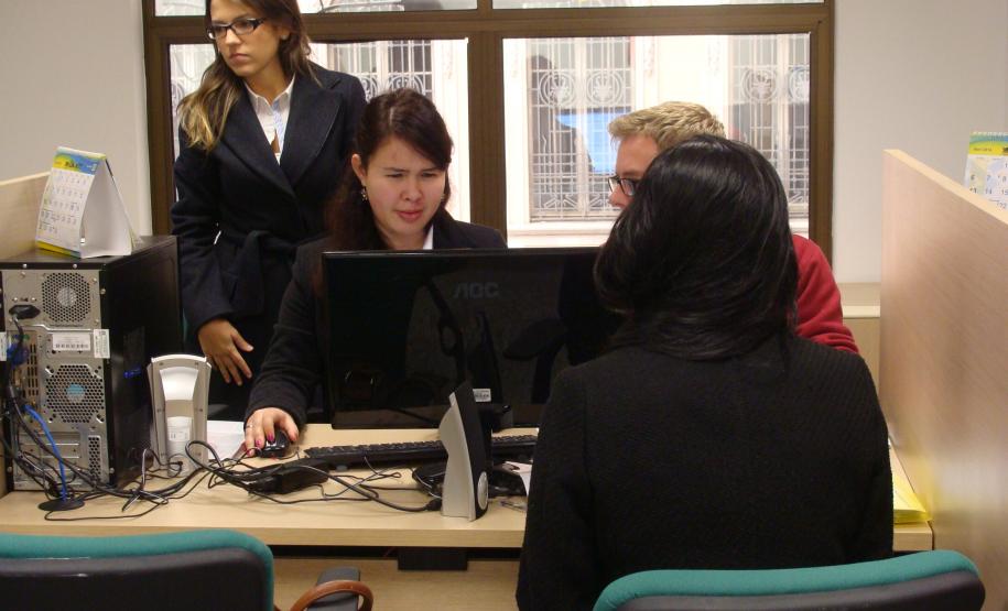 Cerca de 60 mulheres foram atendidas na área de família.