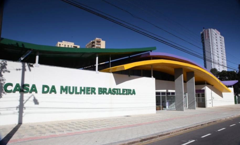 Mutirões realizados pelo NUDEM e DPE-PR na Casa da Mulher Brasileira marcam o mês de agosto