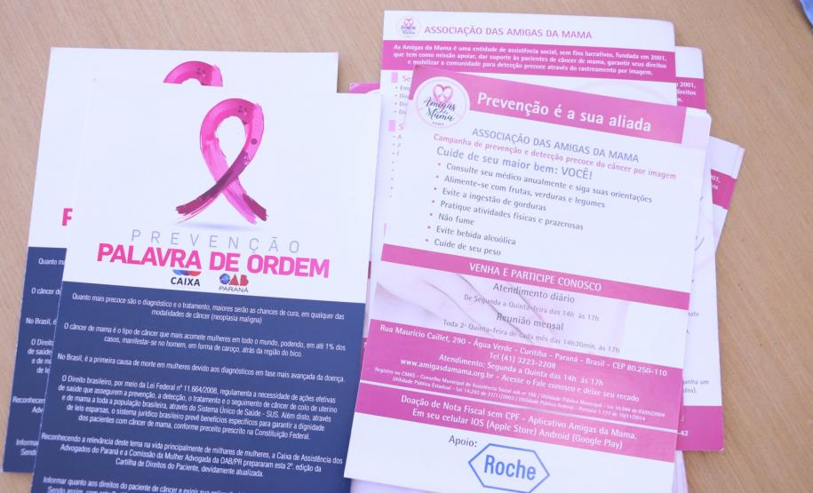 DPE-PR promove manhã de conscientização sobre o Outubro Rosa Folders disponibilizados pela AAMA.