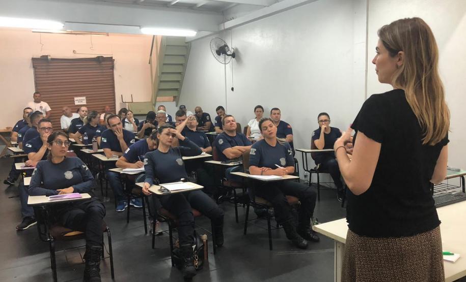 Coordenadora do NUDEM, dra. Eliana Lopes