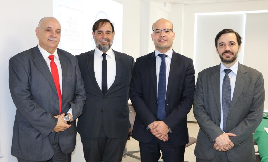 Defensoras(es) públicas(os) participam da II Semana de Formação Continuada Defensoras(es) públicas(os) participam da II Semana de Formação Continuada