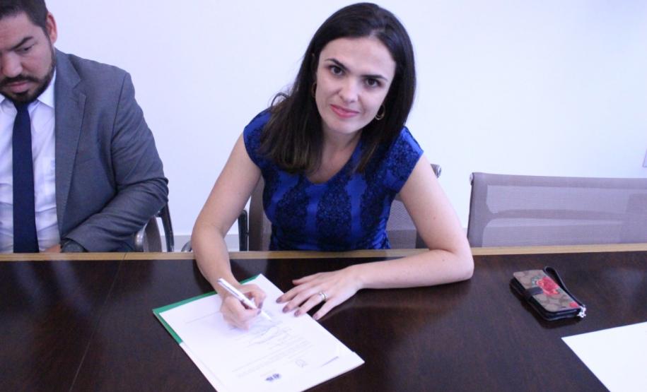 Assinatura de convênio