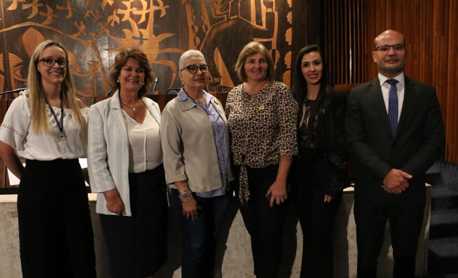 Seminário sobre políticas em defesa da mulher marca o Dia Internacional para a eliminação da violência contra a mulher