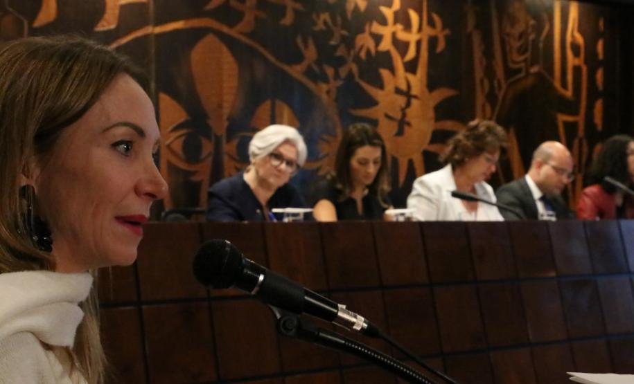 Seminário sobre políticas em defesa da mulher marca o Dia Internacional para a eliminação da violência contra a mulher