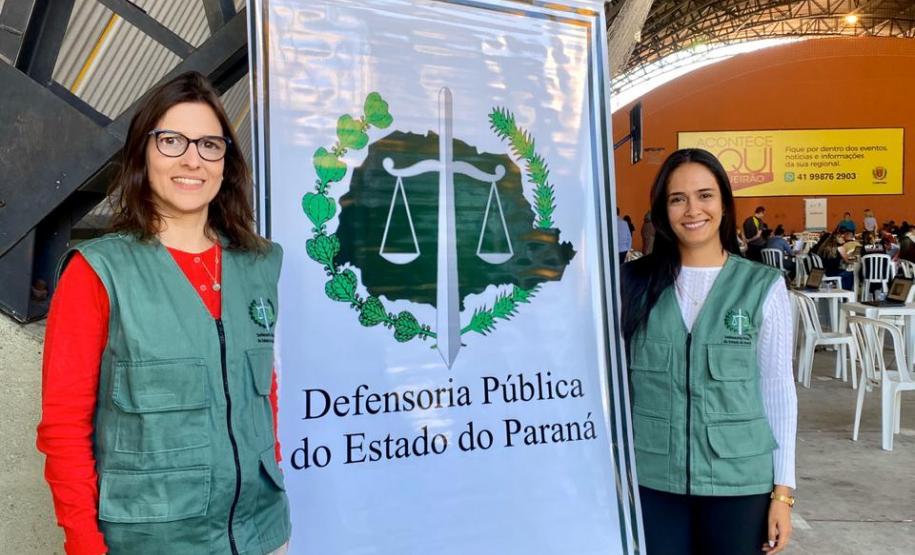 Da esquerda para a direita: as defensoras públicas dra. Talia Devos Faleiros e a dra. Danielle Pereira dos Santos.