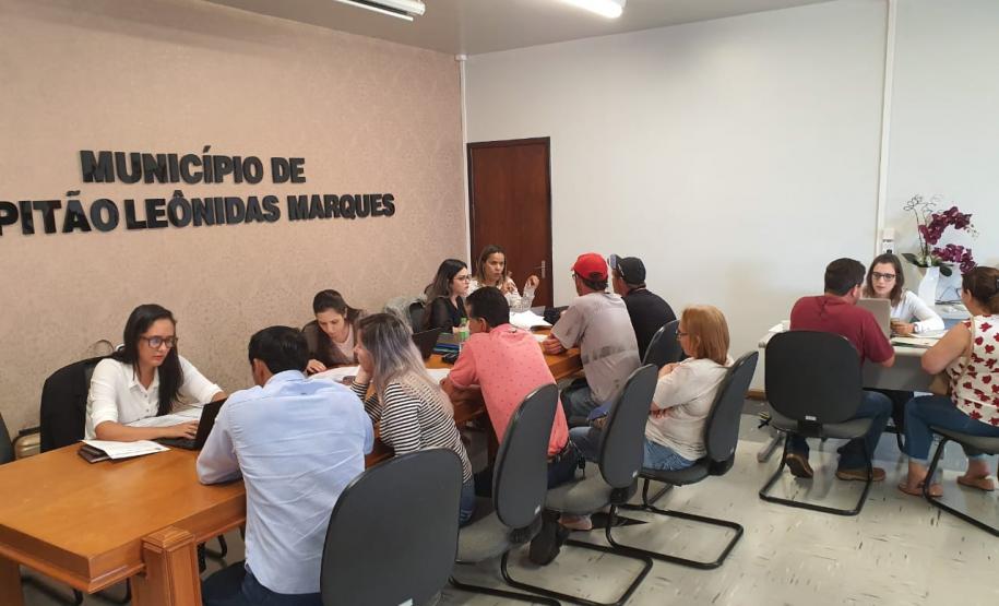 Defensoria realiza mutirão de atendimento aos atingidos pela Usina Hidrelétrica Baixo Iguaçu