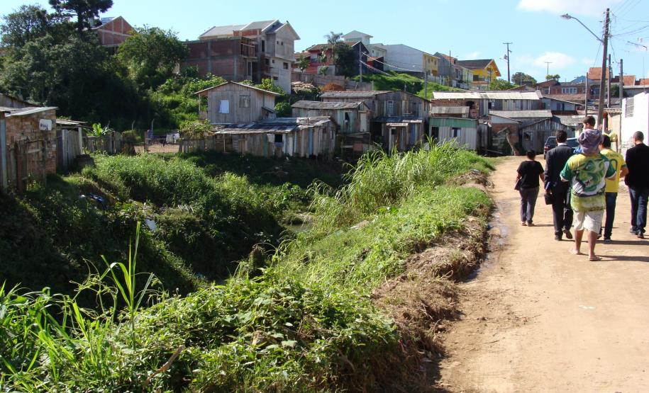 Comunidade tem problemas com a proximidade de rios.