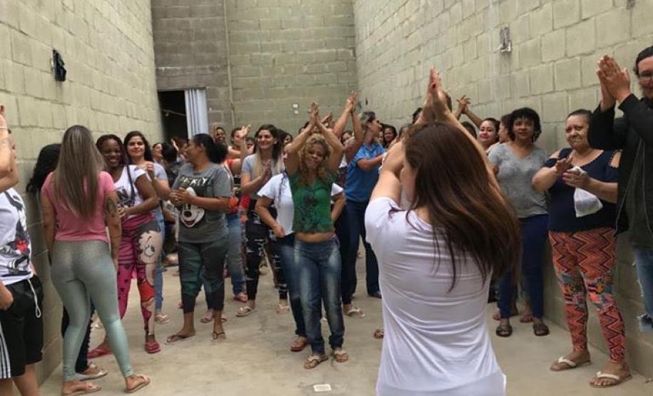 O atendimento foi destinado para as detentas do local, em comemoração ao Janeiro Branco