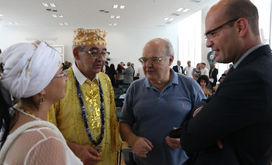 Na tarde de quinta-feira (30), o defensor público-geral do Estado, dr. Eduardo Abraão, participou do evento que instituiu o Grupo de Trabalho dos Povos e Comunidades Tradicionais do Paraná.