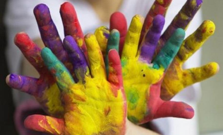 Criança com Síndrome de Asperger terá ensino especializado