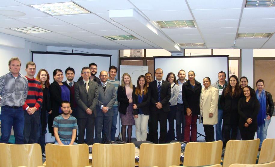 Equipe organizadora, palestrantes e público do I Curso de Execução Penal.