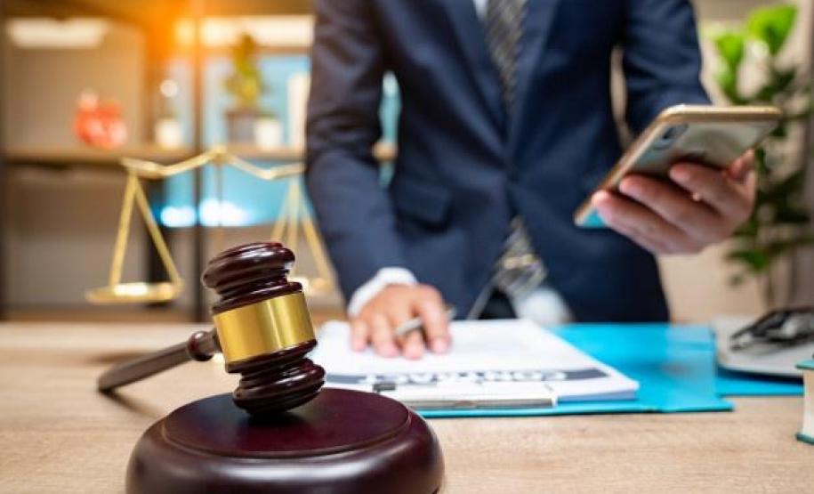 DPE-PR garante proteção a bens de companheiro em união homoafetiva O autor da ação viveu em união estável por 8 anos e teve seu patrimônio ameaçado após o falecimento do companheiro