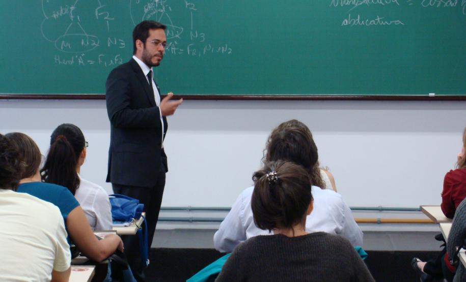 Defensor Público, Diego Martinez Fervenza Cantoario