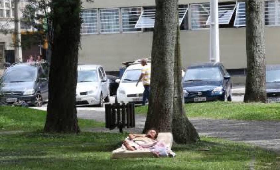 Entre os direitos requeridos está a elaboração de um plano de contingência emergencial.