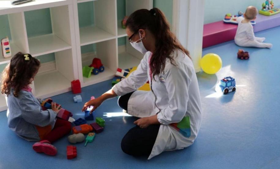 DPE-PR recomenda que Estado concilie retomada gradual das mães ao trabalho e o cuidado das crianças