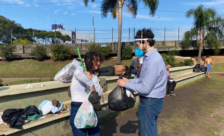 DPE-PR realiza atendimento itinerante a pessoas em situação de rua