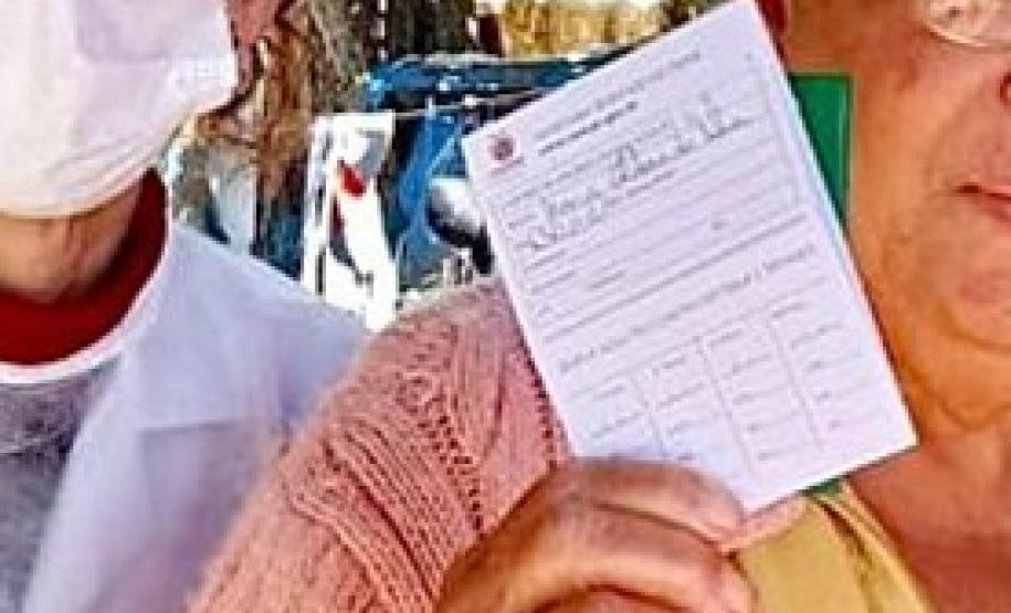 DPE-PR garante que senhora de 69 anos sem CPF tome vacina contra a Covid19 DPE-PR garante que senhora de 69 anos sem CPF tome vacina contra a Covid19