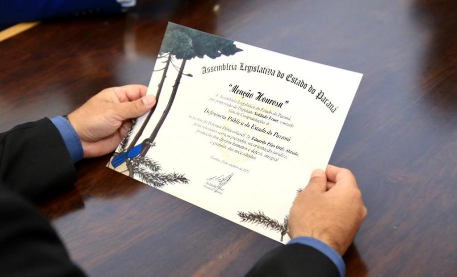 Defensoria Pública recebe Menção Honrosa