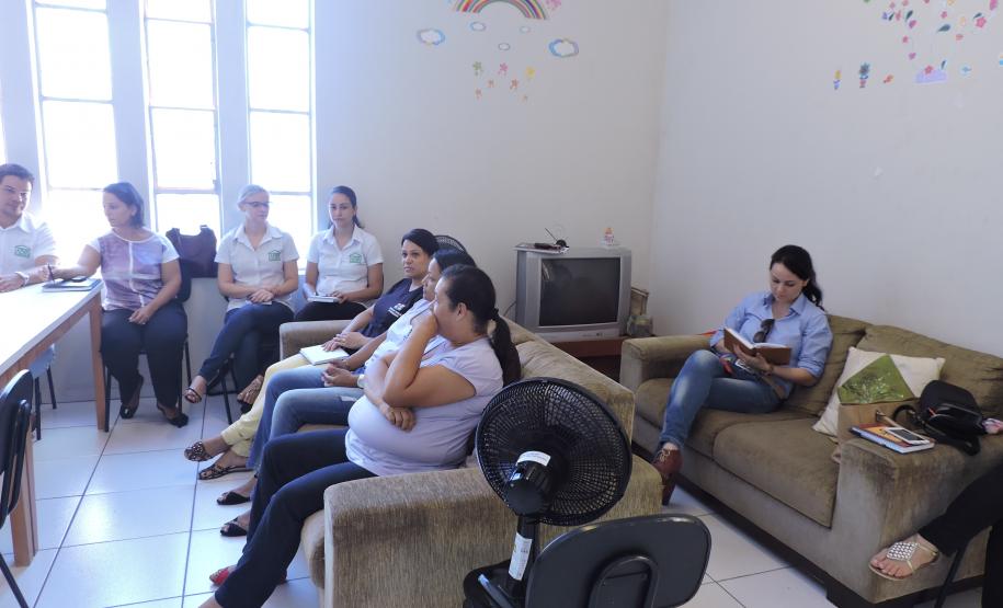 Justiça e prefeitura debatem acolhimento institucional em Umuarama.