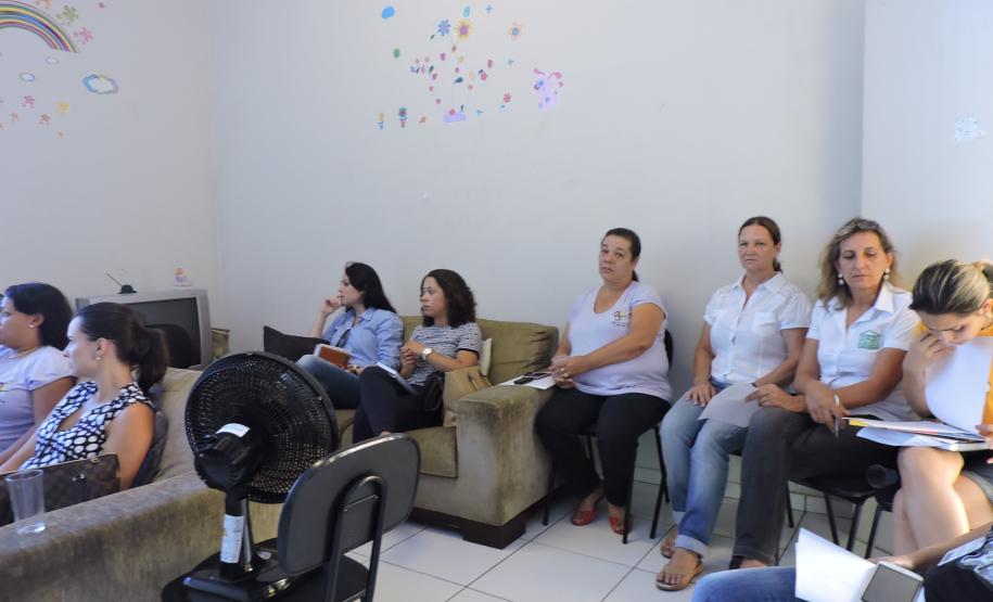 Justiça e prefeitura debatem acolhimento institucional em Umuarama.