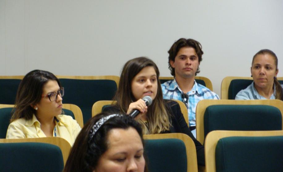 Roda de conversa discutiu violência de gênero.