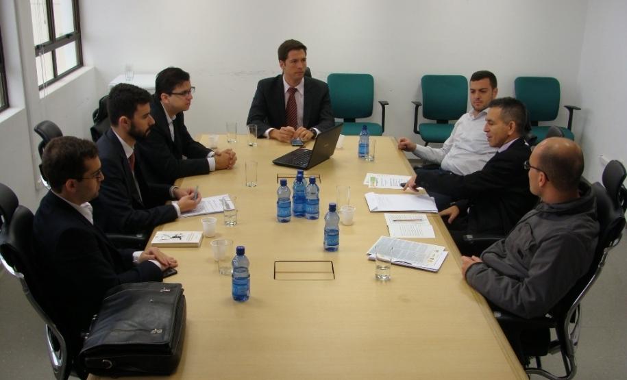 Reunião aproxima delegados e defensores públicos.