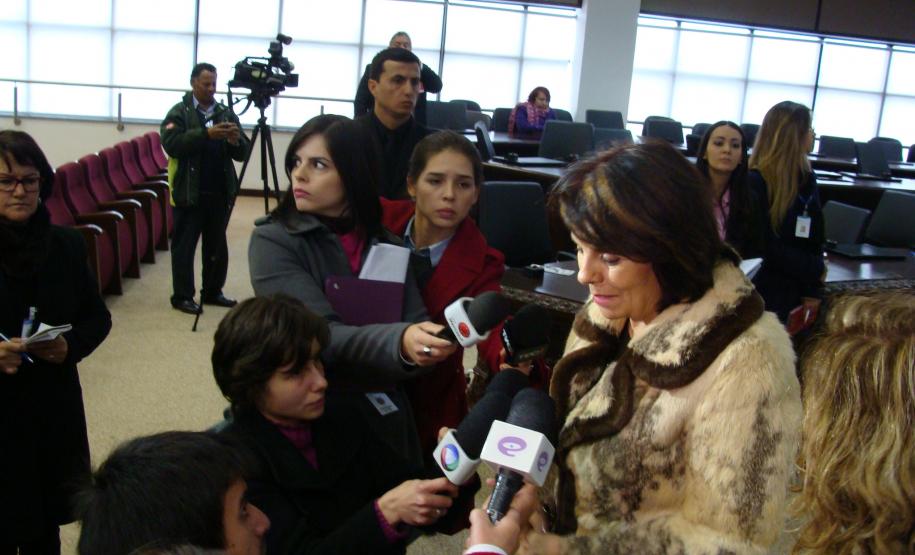 Após a cerimônia, a defensora geral falou com a imprensa.